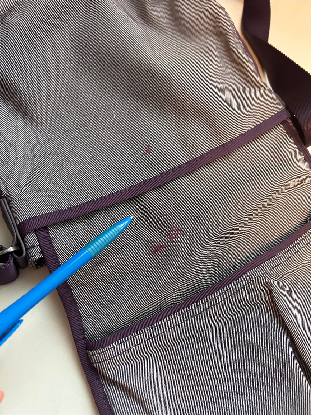 Lululemon Purple Nylon Crossbody Bag - Picture 10 of 12